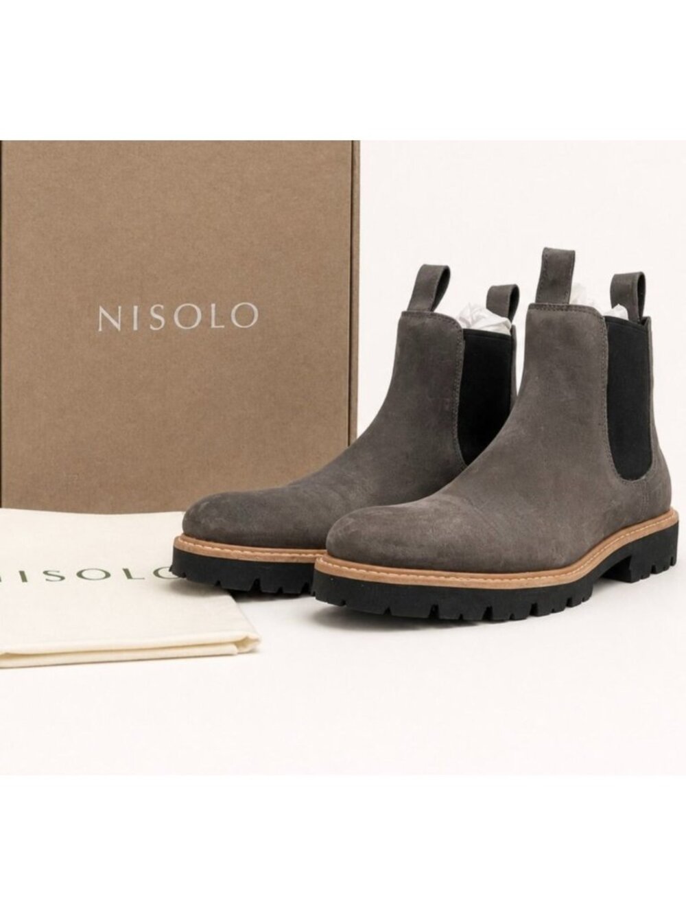 Nisolo Go-To Lug Carmen All-Weather Chelsea Boots Grey Leather Womens 8.5
